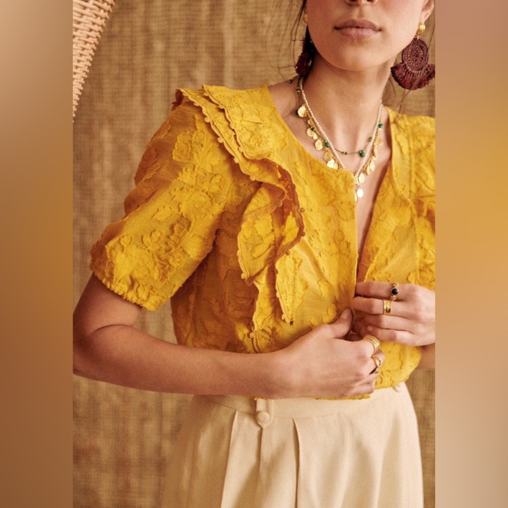 Sézane Jordanna Blouse in Ochre FR 36 / US 4 - Picture 2 of 10